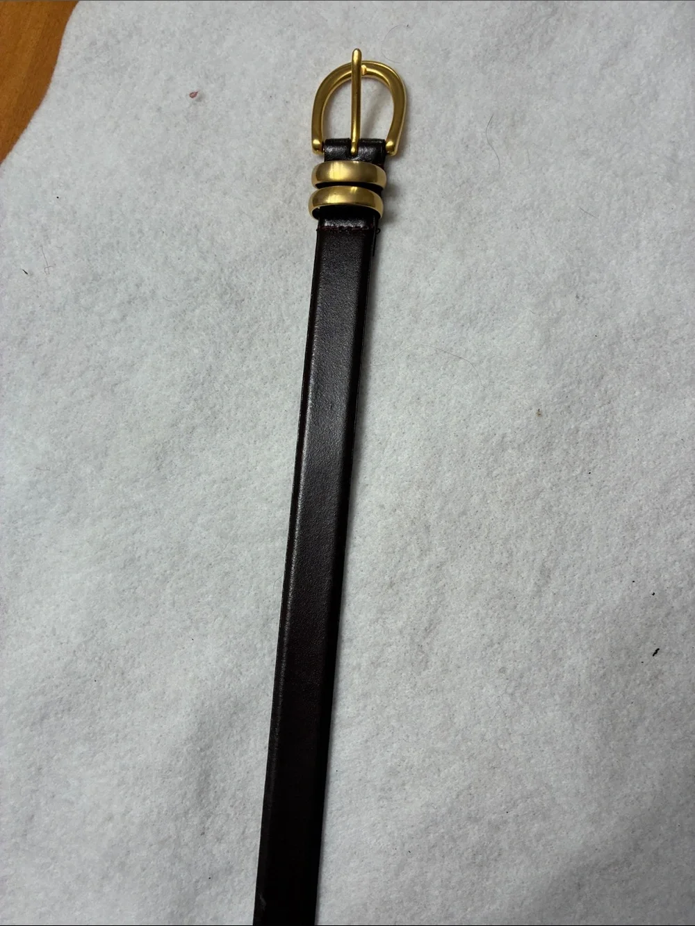 Women’ Dark Brown Leather Belt with Gold Buckle. Vintage the Ritz Accessory Coll